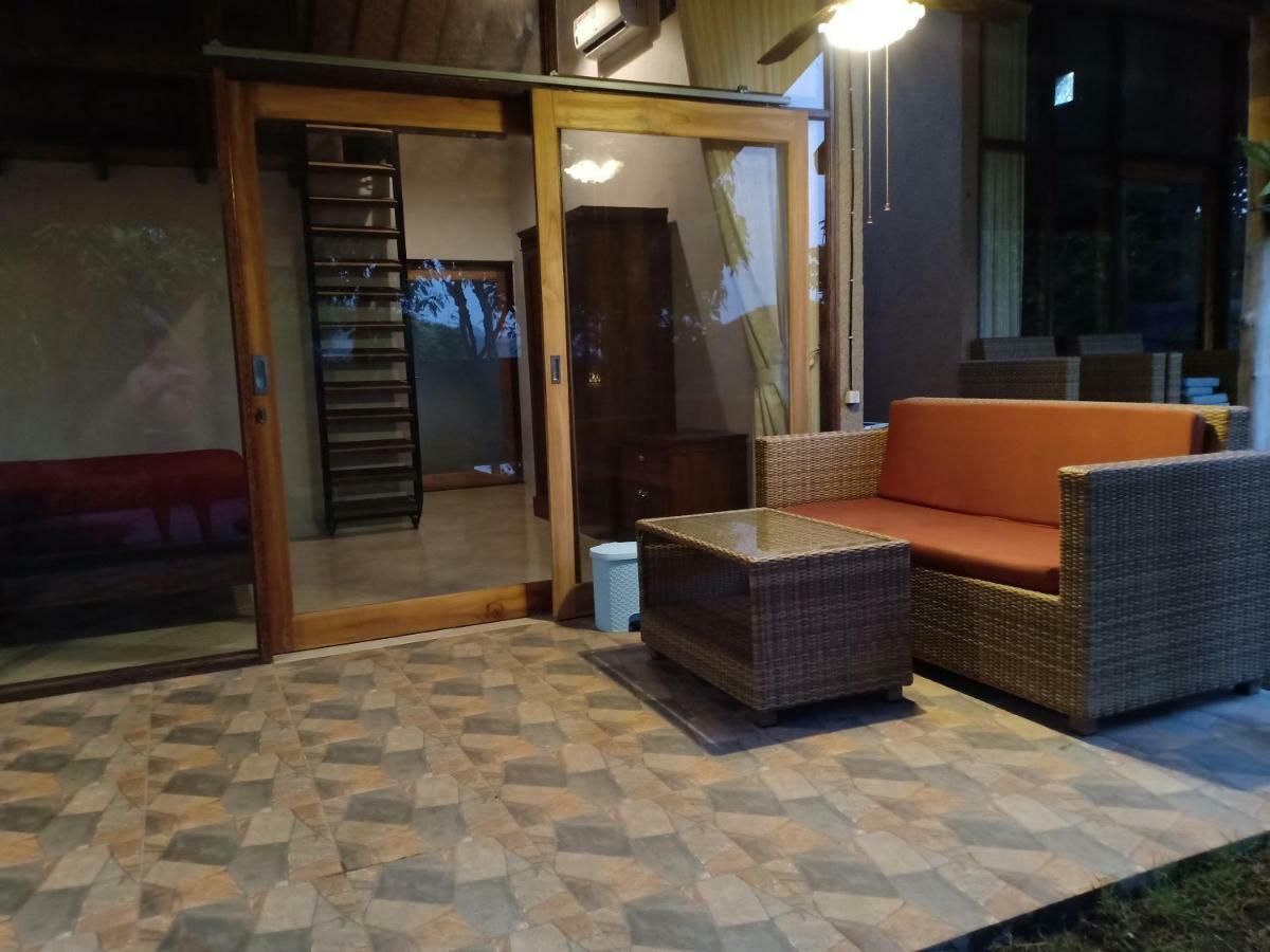Bed and Breakfast Menjangan View Баньюведанг Экстерьер фото